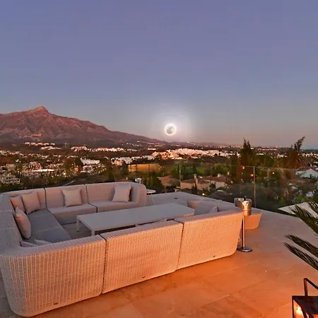 Villa 7habs-milla De Oro Marbella